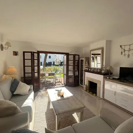 - Playa - De 3 Con Terraza Y Jardin Estepona
