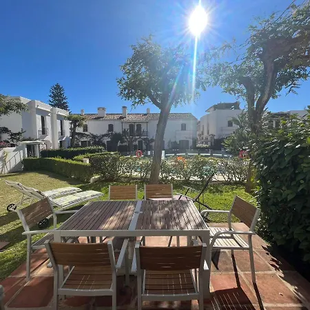 Villa - Playa - De 3 Con Terraza Y Jardin *